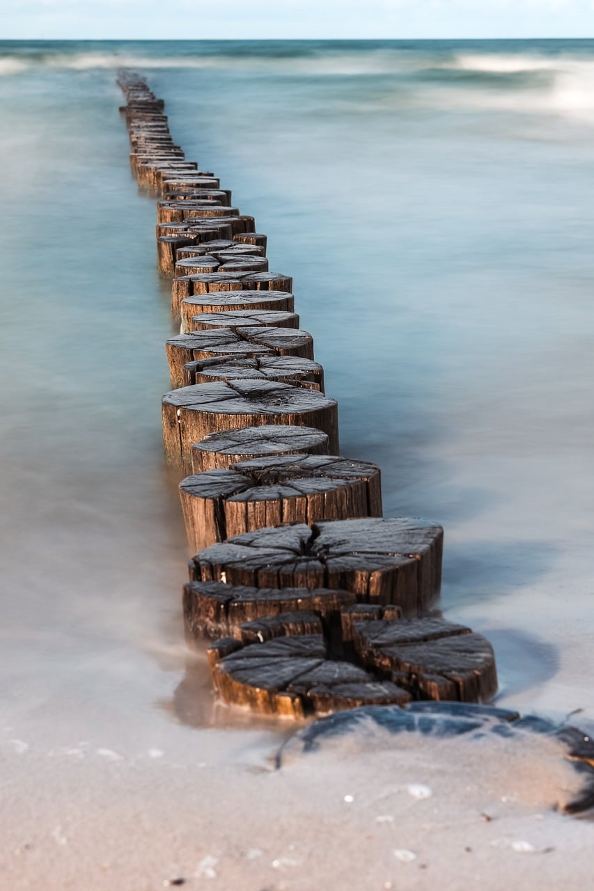 to stage, baltic sea, coast, sea, waves, long exposure, wooden stakes, structure, nature, northern germany, beach, vacations, travel photography, water, wave motion, seabreak, maritime, relaxation, meditation, balance, mindfulness, zingst
